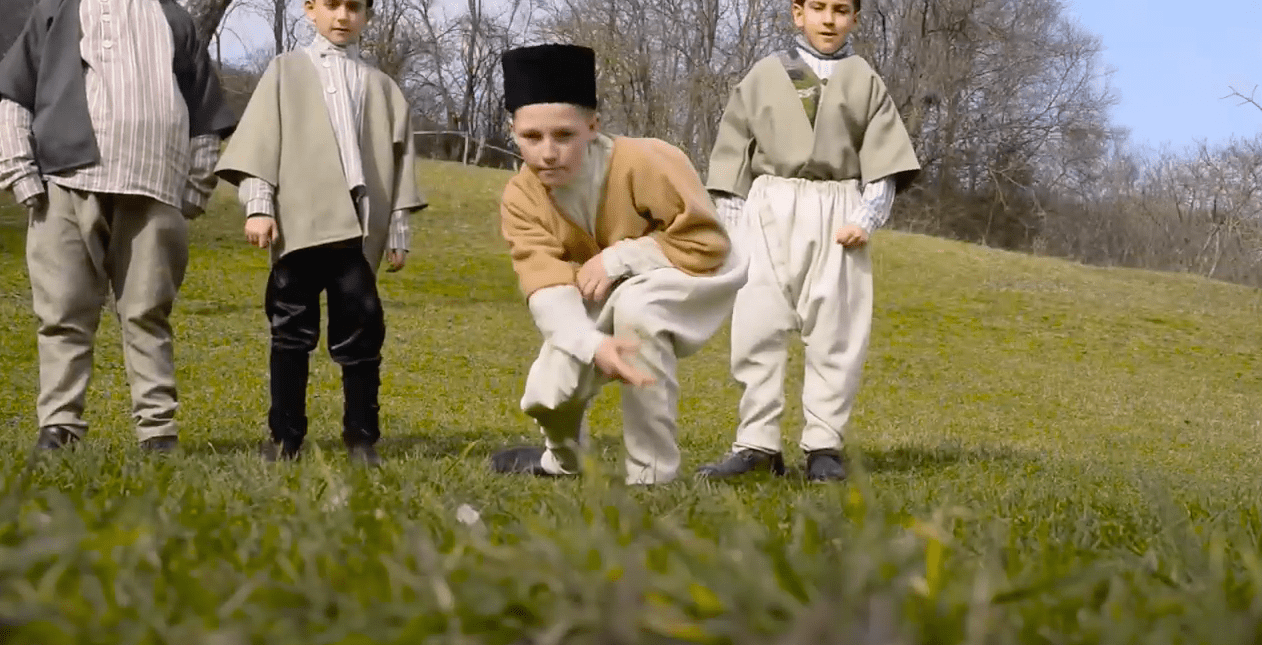 Ашыкъ оюны. Видео